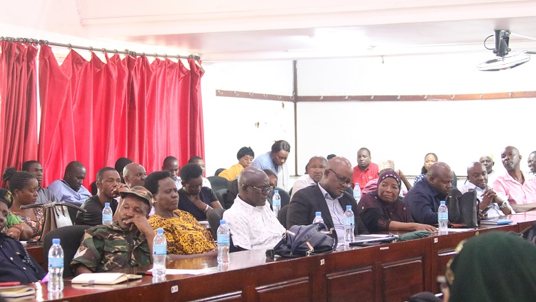 NEMC  YAFANYA KIKAO NA HALMASHAURI ZA MKOA WA DAR ES SALAAM cover image