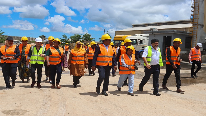 ​KAMATI YA KUDUMU YA BUNGE MAJI NA MAZINGIRA YAIPONGEZA NEMC KWA USIMAMIZI WA SHERIA YA MAZINGIRA cover image