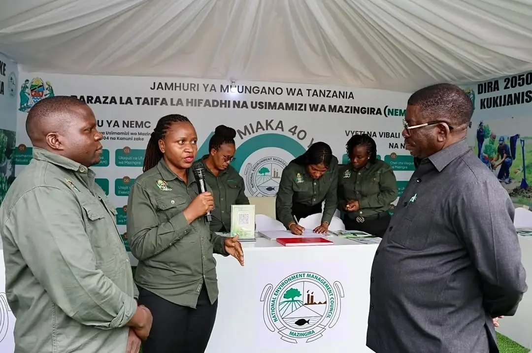 DKT. MKAMA AZURU BANDA LA NEMC MAONESHO YA KUELEKEA SIKU YA MAZINGIRA DUNIANI JUNI 5