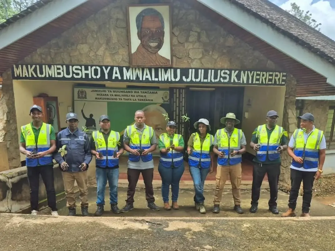 TIMU YA UKAGUZI NEMC MAKAO MAKUU NA NEMC KANDA YA ZIWA WAADHIMISHA SIKUKUU YA WAFANYAKAZI MEIMOSI-2026 KATIKA MAKUMBUSHO YA MWL. JULIUS NYERERE, BUTIAMA